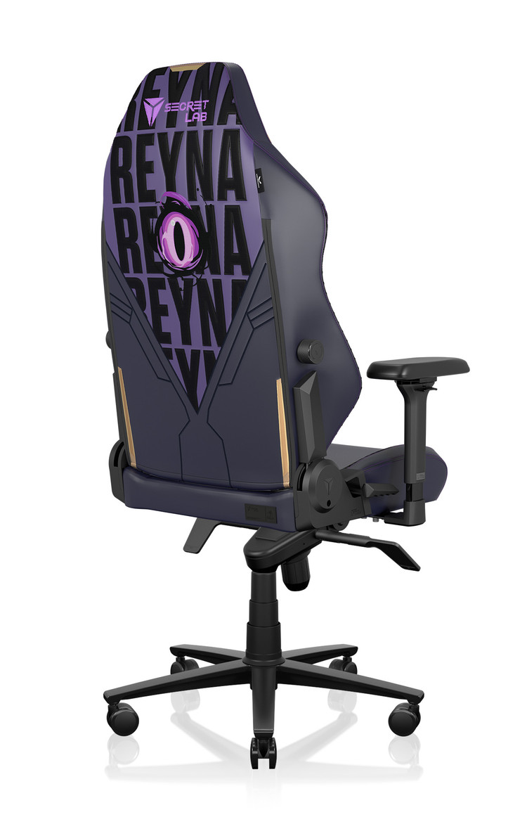 R22PU-REYNA_08.jpg
