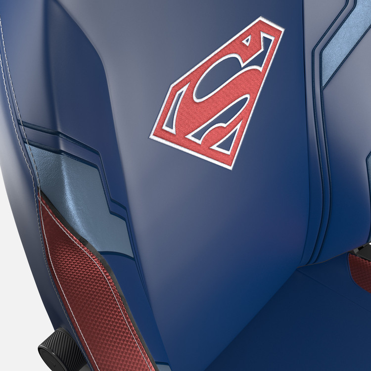 R22PU-Superman_01.jpg